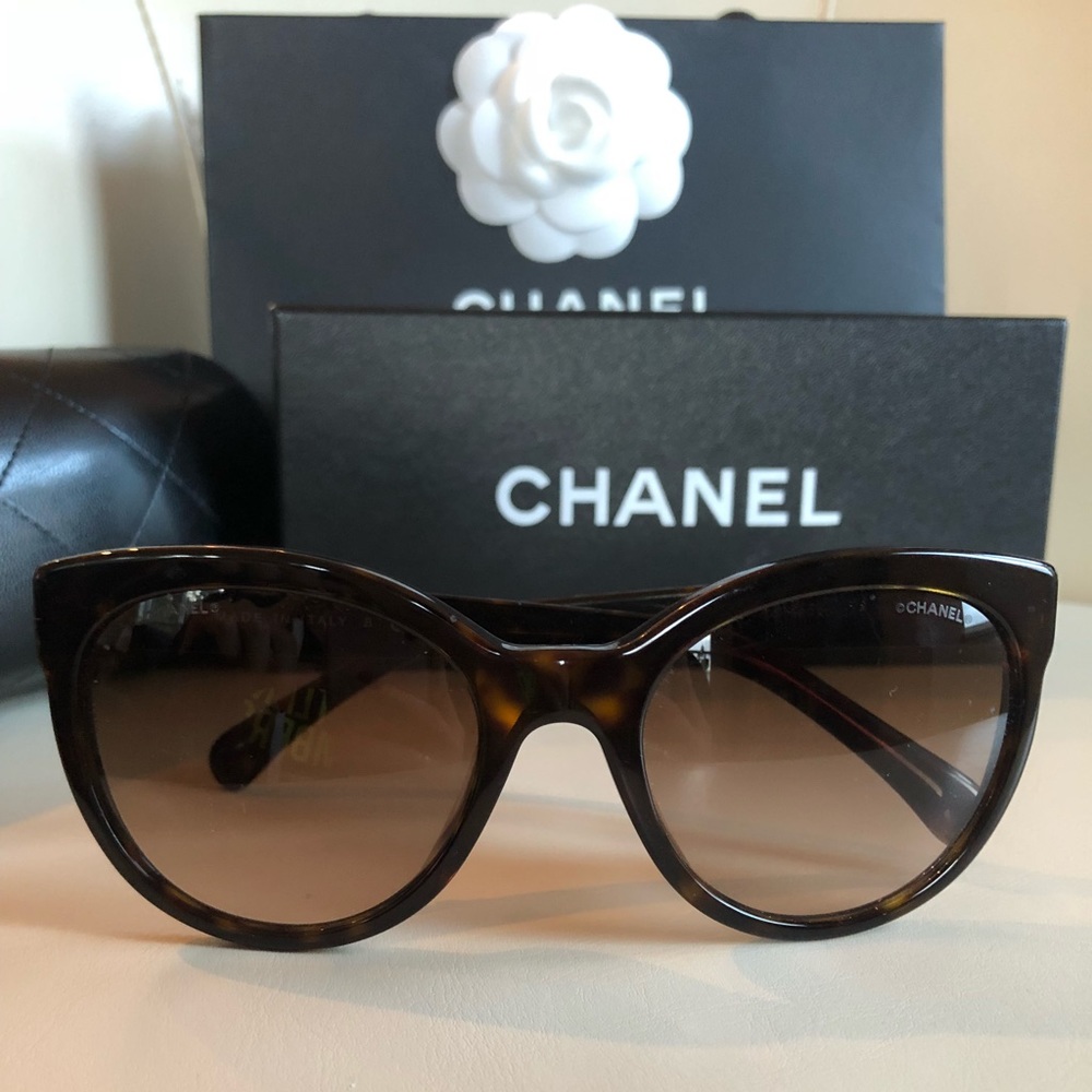 CHANEL Authentic Sunglasses